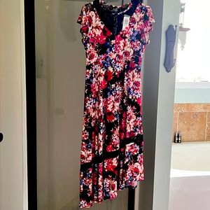Brand new spring dress from torrid size L stretch fabric